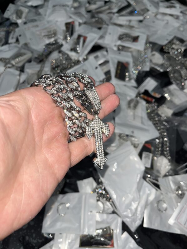 Trap star chain - Image 3