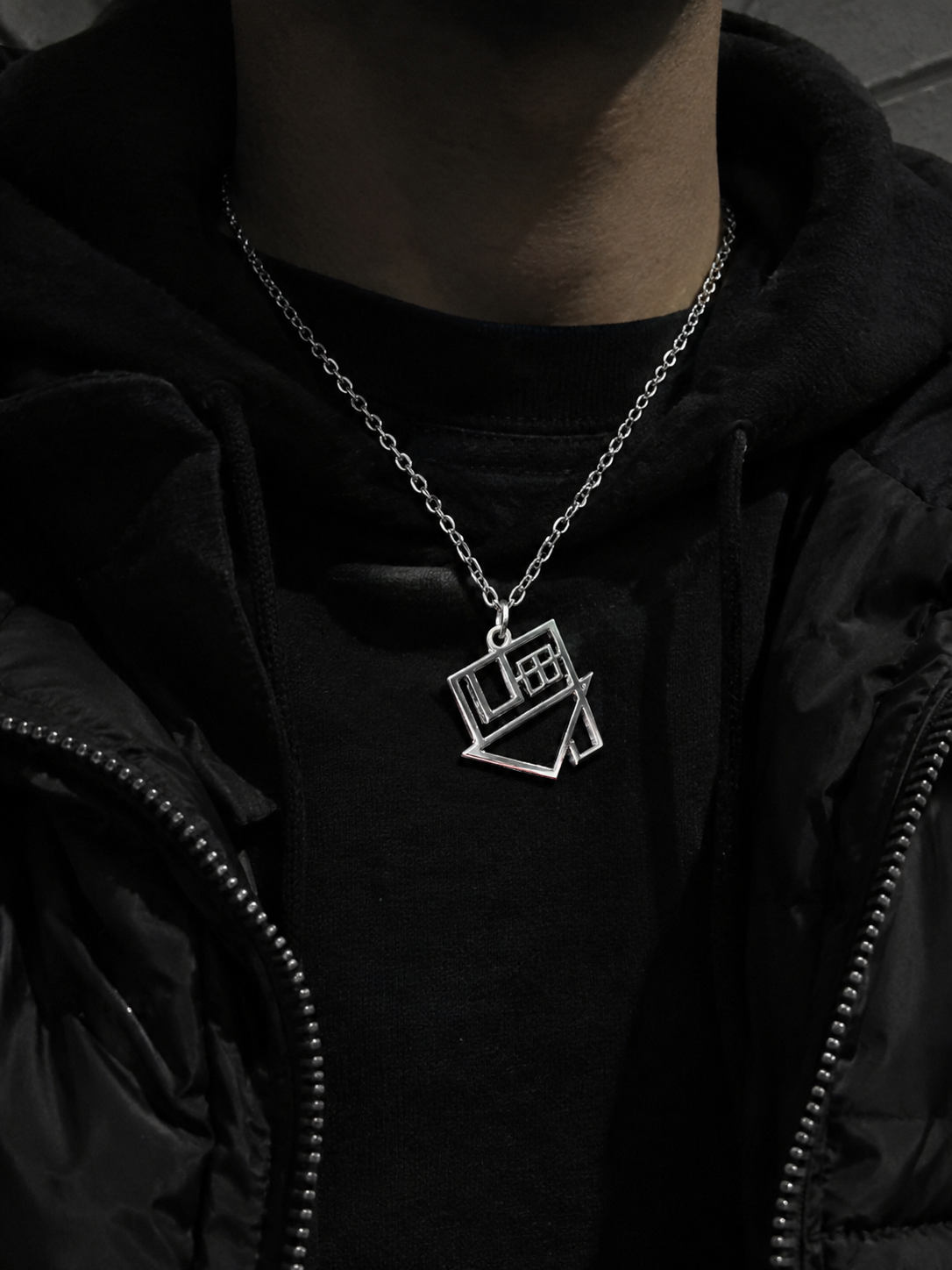 the neighbourhood necklace